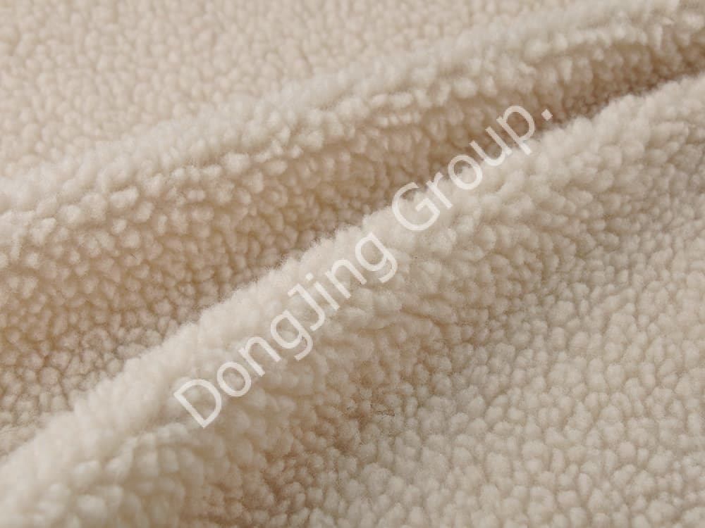 DP0819-len cừu màu be E1300 faux fur fabric