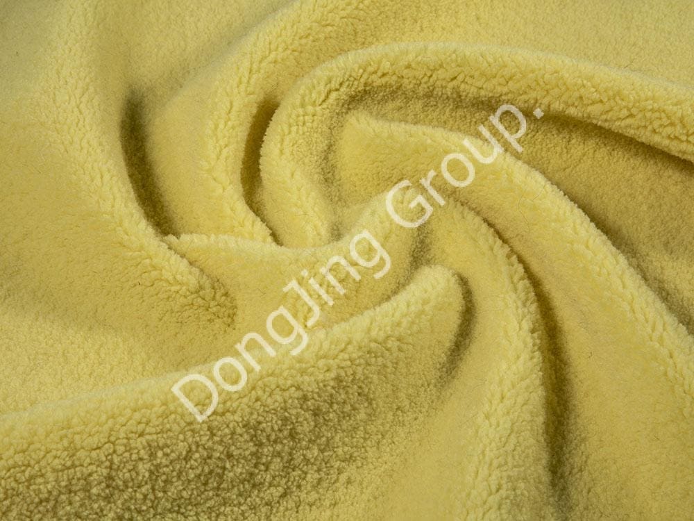 9T1442-Lạc đà sao vàng faux fur fabric