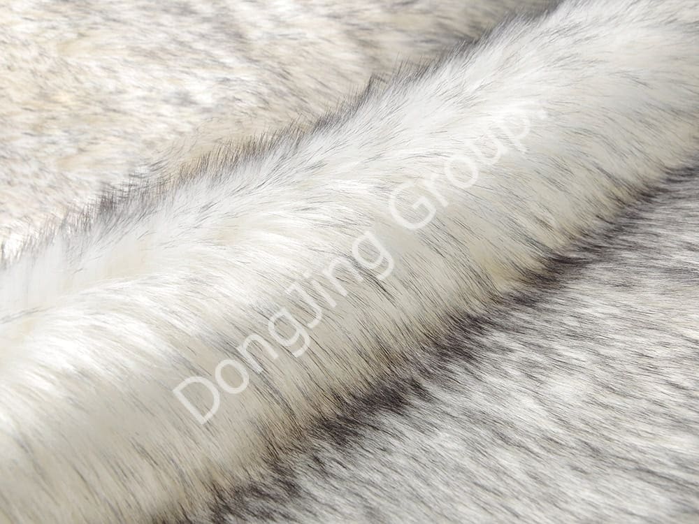 Đầu tóc trắng DP0657 faux fur fabric