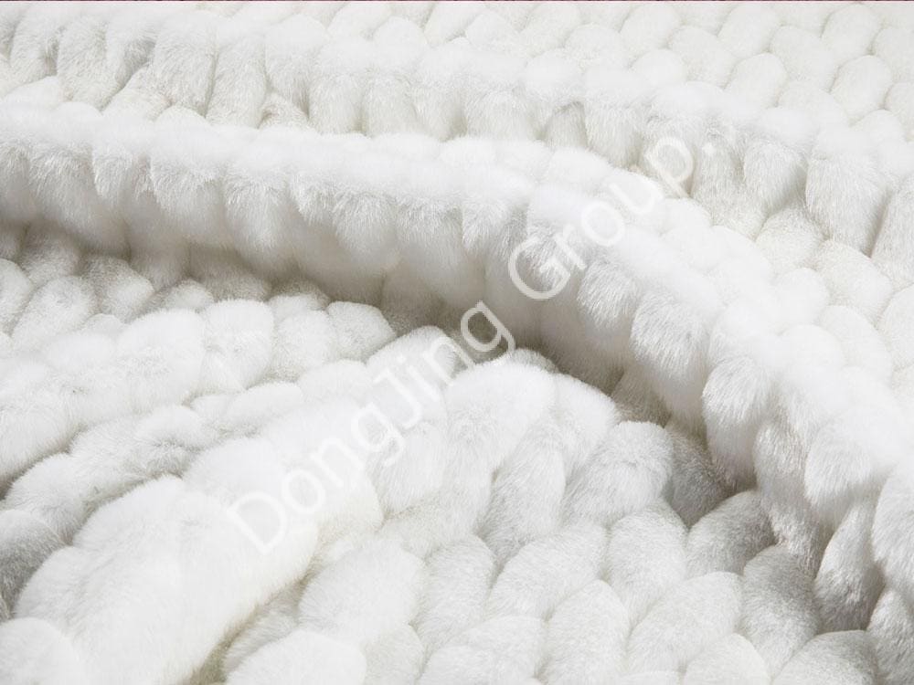 X9HG0193-Lông thỏ in nổi màu trắng faux fur fabric